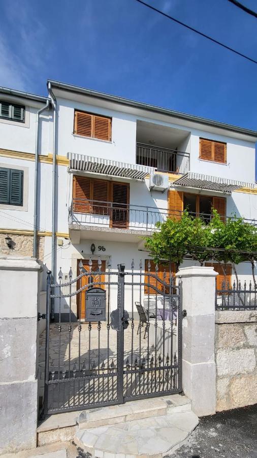 Spirit Of The Sea Apartment Драмал Екстериор снимка